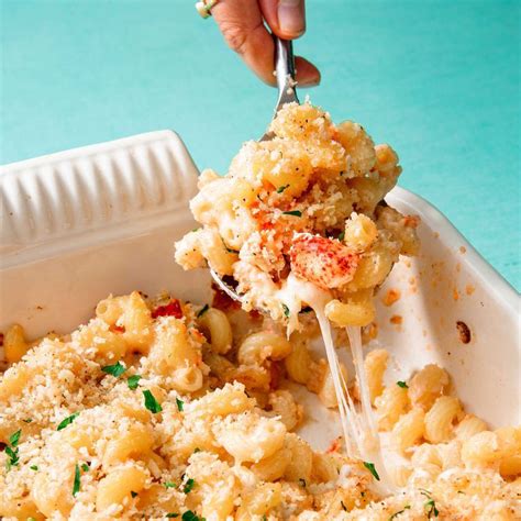 If You Put Lobster In Your Mac And Cheese That Makes It Fancy Right