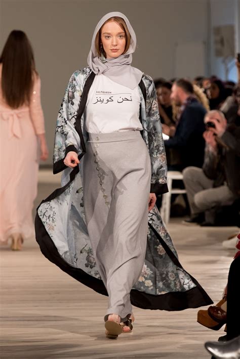 In Pictures Londons Modest Fashion Week Designers Gulf Ambitions