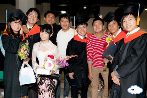 We did not find results for: TOMKUU: My Graduation Day