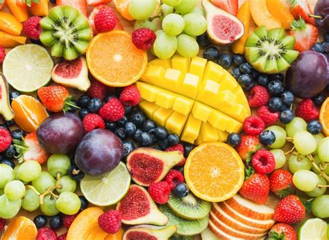10 Healthy Summer Fruits That Should Be On Your Plate - Hints of Life