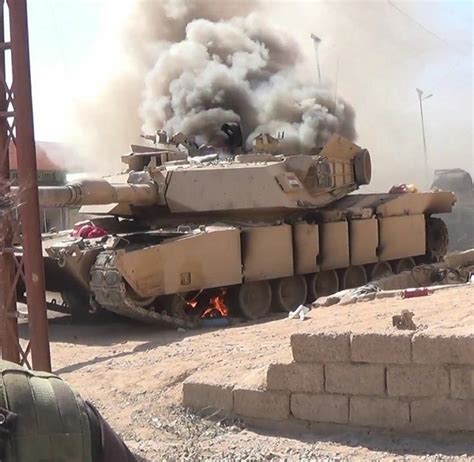 Iraqi M1A1M Abrams on fire in Ramadi, Iraq. 2014 | Tanks military, Tank ...