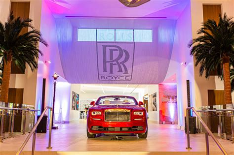 Holman Motorcars Dealership Celebrates Grand Opening Fort Lauderdale