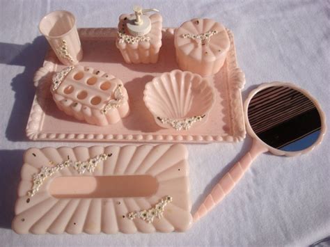 Vintage Pink Vanity Set