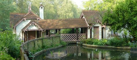 Londons Best Secret Gardens From Rooftops To Hidden Parks