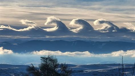 Kelvin Helmholtz Rare Wave Clouds Amaze Sky Watchers In Wyoming Bbc News