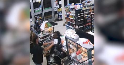 Clerk At Florida 7 Eleven Store Caught On Camera Fighting Off Would Be Robber National