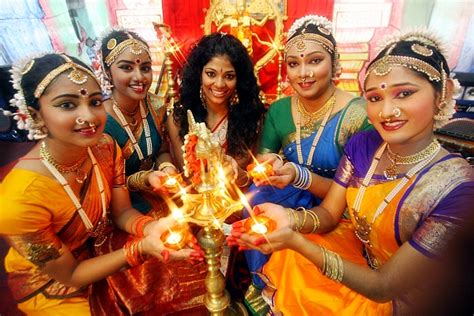 1280 x 720 jpeg 137 кб. 6 Fakta Menarik Tentang Perayaan Deepavali Ramai Tak Tahu