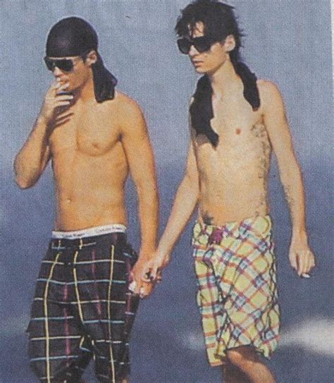 Those who didn't get enough of exotic from watching tiger king have flocked to louis theroux's documentary. World Behind My Wall: Bill & Tom Kaulitz MALDIVES BROS