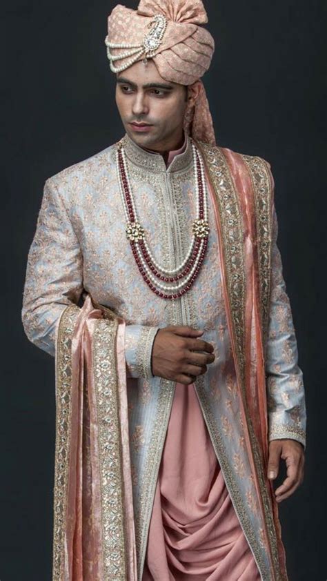 Sherwani Indian Wedding Photography Poses Groom