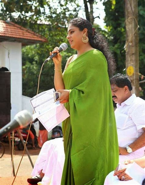 Asha Aravind Hot Green Saree Photos Malayalam Actress ~ Actress Mirchi