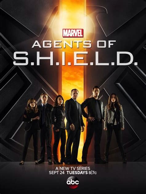 Poster Y Panel De La Comic Con De Agents Of Shield Comics En 8mm