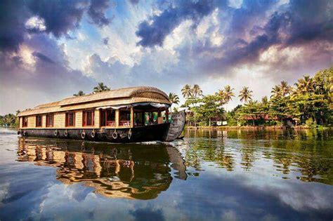 Houseboats In Alleppey