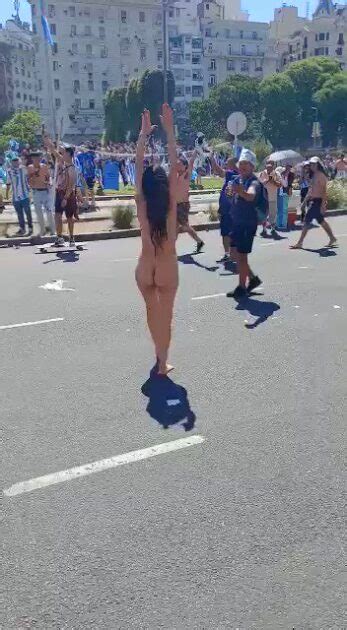 Woman Strips Naked In Public To Celebrate Argentinas Victory At FIFA
