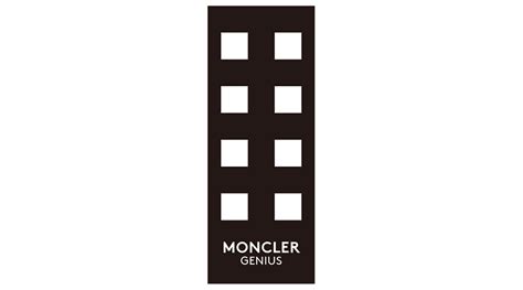 Moncler used a larger logo on many of their jackets produced prior to 2009, and this has also been used on some 2019 models. 製造浪漫的羽絨機能服：MONCLER GENIUS 4 SIMONE ROCHA