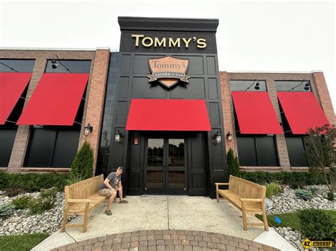 Tommy's Tavern + Tap Mount Laurel is Open! Full Tour; Food, Photos