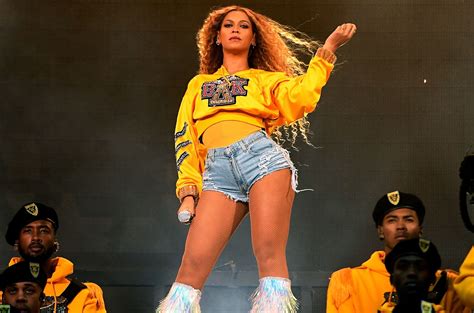 beyonce and beyond vote for your favorite coachella headliner from the last decade billboard