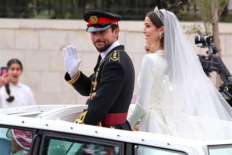 Crown Prince Husseins Wife Given Princess Rajwa Title On Wedding Day