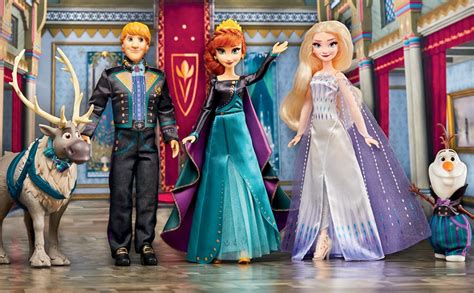 のため Disney Frozen 2 Frozen Finale Set， Anna， Elsa， Kristoff， Olaf， Sven