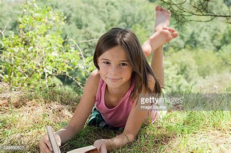 Barefoot Photos Et Images De Collection Getty Images