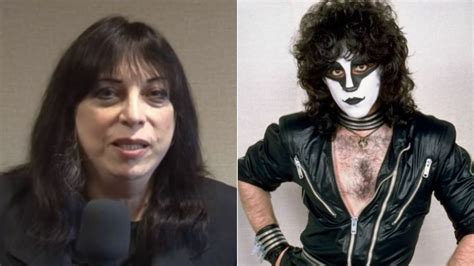 Ex Kiss Star Vinnie Vincent Recalls Eric Carrs Devastating Last Times