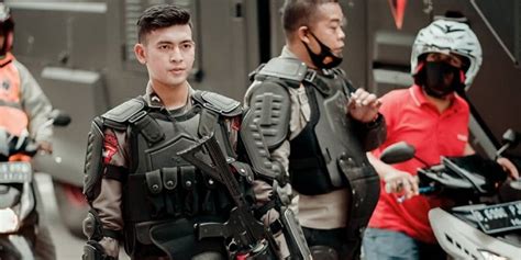 Check spelling or type a new query. Fahmi Kesurupan Ganteng / Hmmm...! TKW Ini Tertipu Akun ...