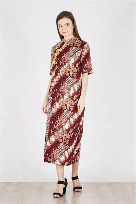 √ 30 Model Long Dress Batik Kombinasi Brokat Modern Polos
