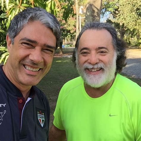 Apesar de não ter entendido inicialmente, tony ramos entrou na brincadeira e escolheu uma foto sua com a atriz. William Bonner acorda cedo para correr e encontra Tony ...
