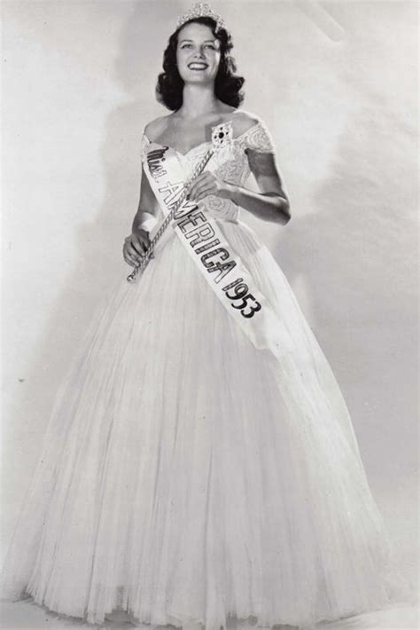 See Miss America Evening Gown Photos Best Miss America Pageant Gowns