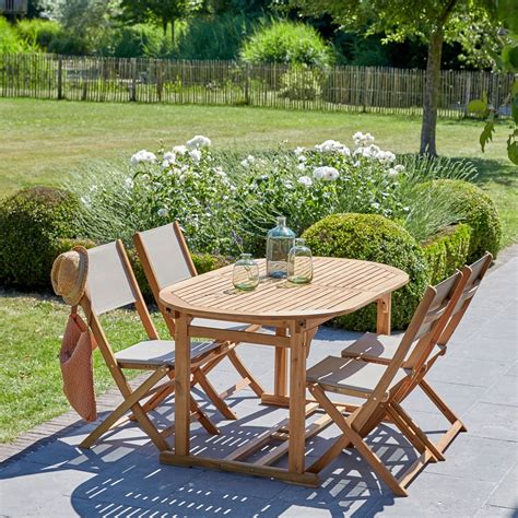 Voici une sélection des meilleures ventes de salons de jardin en bois à installer chez vous sur amazon. Salon de jardin ovale en bois d'acacia FSC, extensible, 4 ...
