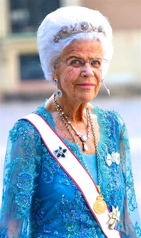 The Royal Order Of Sartorial Splendor Princess Madeleine Princess