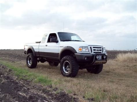 Huge Lifted White Lvl 2 Ford Ranger Forum Ford Ranger Ford Ranger