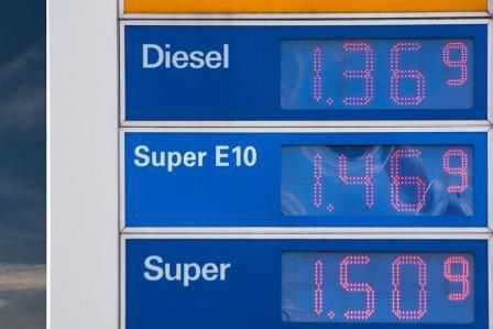 Bequem die billigste tankstelle in der nähe suchen, die aktuellen benzinpreise und dieselpreise finden und billig tanken. Benzinpreise Ratgeber auf PREISVERGLEICH.de