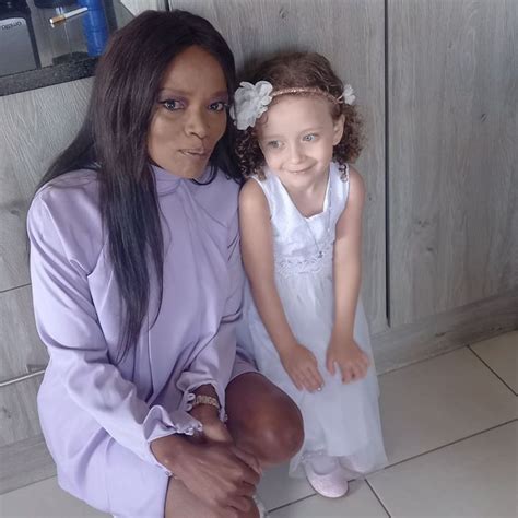 Congratulatory Messages Pour In For Kuli Roberts As Her Daughter Gets Married Photos News365