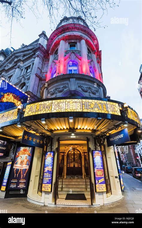 Aldwych Theatre London England Hi Res Stock Photography And Images Alamy