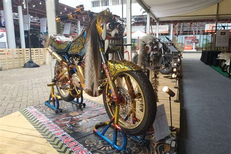 Yamaha rx king merupakan salah satu motor legendaris yang dijuluki raja jalanan. Rx King 2006 Akhir / Rx King 2006 Youtube : Saat king memasuki akhir masanya, pabrikan lambang ...