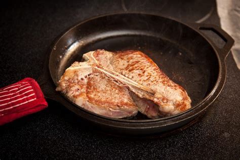 Mar 04, 2021 · choose and prepare foods with less salt and added sugars. How to Pan Fry a T-Bone Steak | T bone steak, How to cook ...