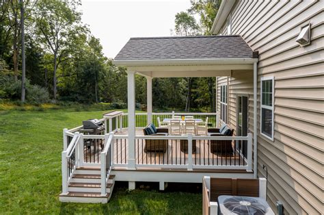 Deck With Covered Porch And Bar Area Integrous Fences And Decks