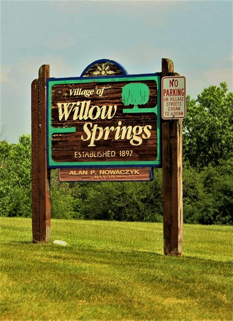 willow springs il june 2016 willow street willow springs highway signs