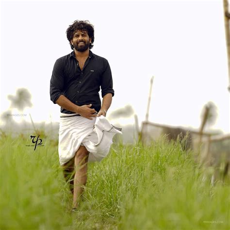 Sujith unnikrishnan (born 19 august 1983), known by his stage name sunny wayne is an indian film actor who predominantly works in malayalam cinema. 45+ Sunny Wayne Best HD Photos Download (1080p ...