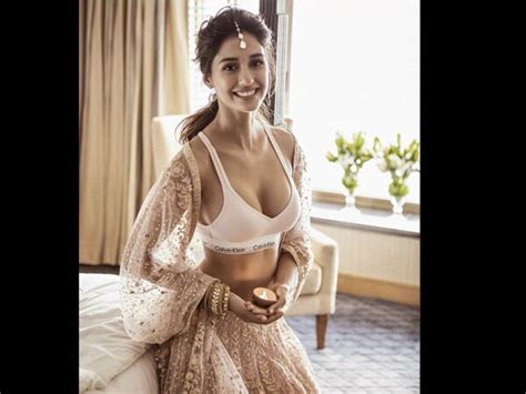 Disha Patani S Diwali Picture Trolled Her Tailor Didn T Complete Her Blouse On Time Filmibeat