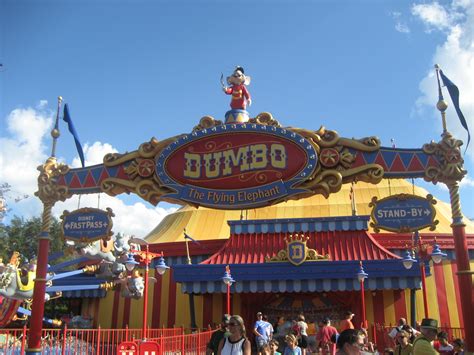 Dumbo Ride At Disney World Tips From The Disney Divas