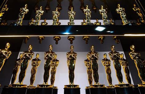18 Emmy Oscar And Other Award Show Scandals That Rocked The Industry