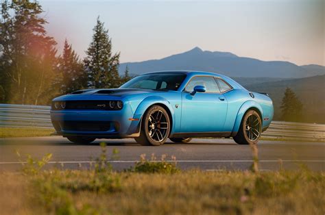 Watch The Dodge Challenger Srt Hellcat Redeye Carsradars