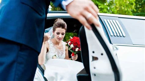 5 Benefits Of Choosing The Right Wedding Limousine Service Sharing Quest
