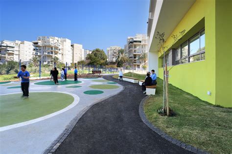 Rakafot Schools Grounds Bo Landscape Architects Archdaily
