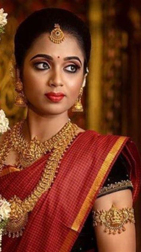 Bridal Poses Bridal Photoshoot Photoshoot Ideas Indian Bridal Outfits Bridal Dresses