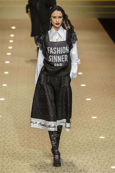 111 Looks From Dolce And Gabbana Fall 2018 Myfw Show Dolce And Gabbana
