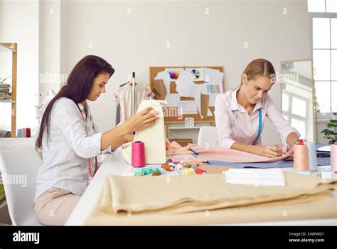 Making Clothes Hi Res Stock Photography And Images Alamy
