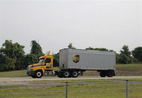 Penskeups Freightliner Cascadia Penske Freightliner Casca Flickr