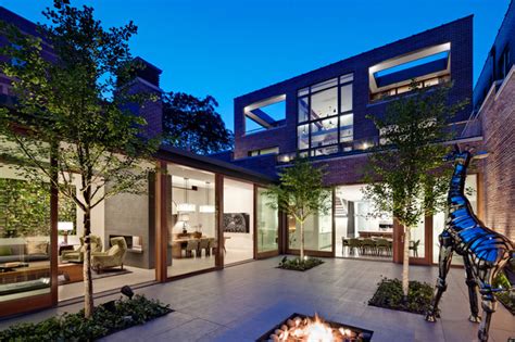 Mid North Residence Industrial Patio Chicago By Vinci Hamp